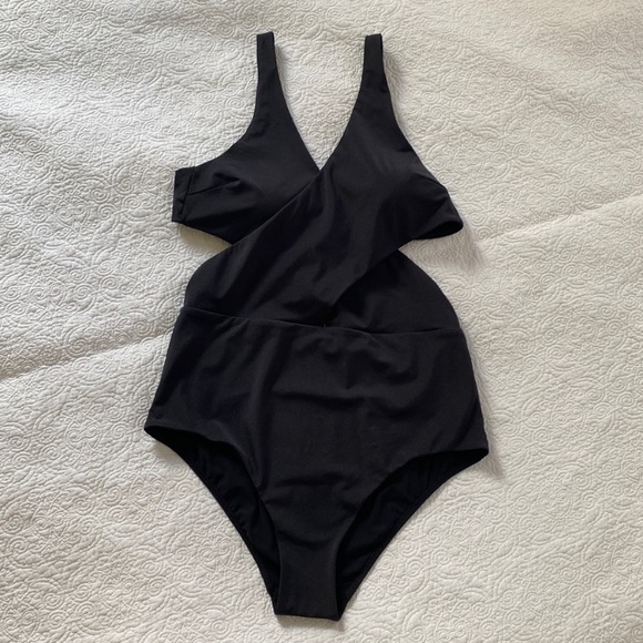 LULULEMON ALL THAT GLIMMERS WRAP ONE
PIECE SWIM SUIT - Picture 3 of 5